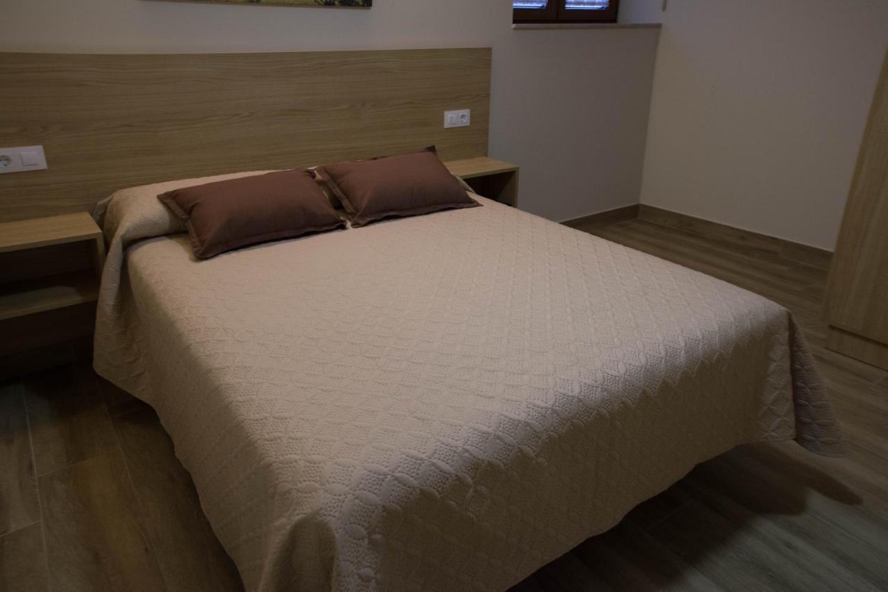 Apartamentos Turisticos Haz Amigo Мушія Екстер'єр фото