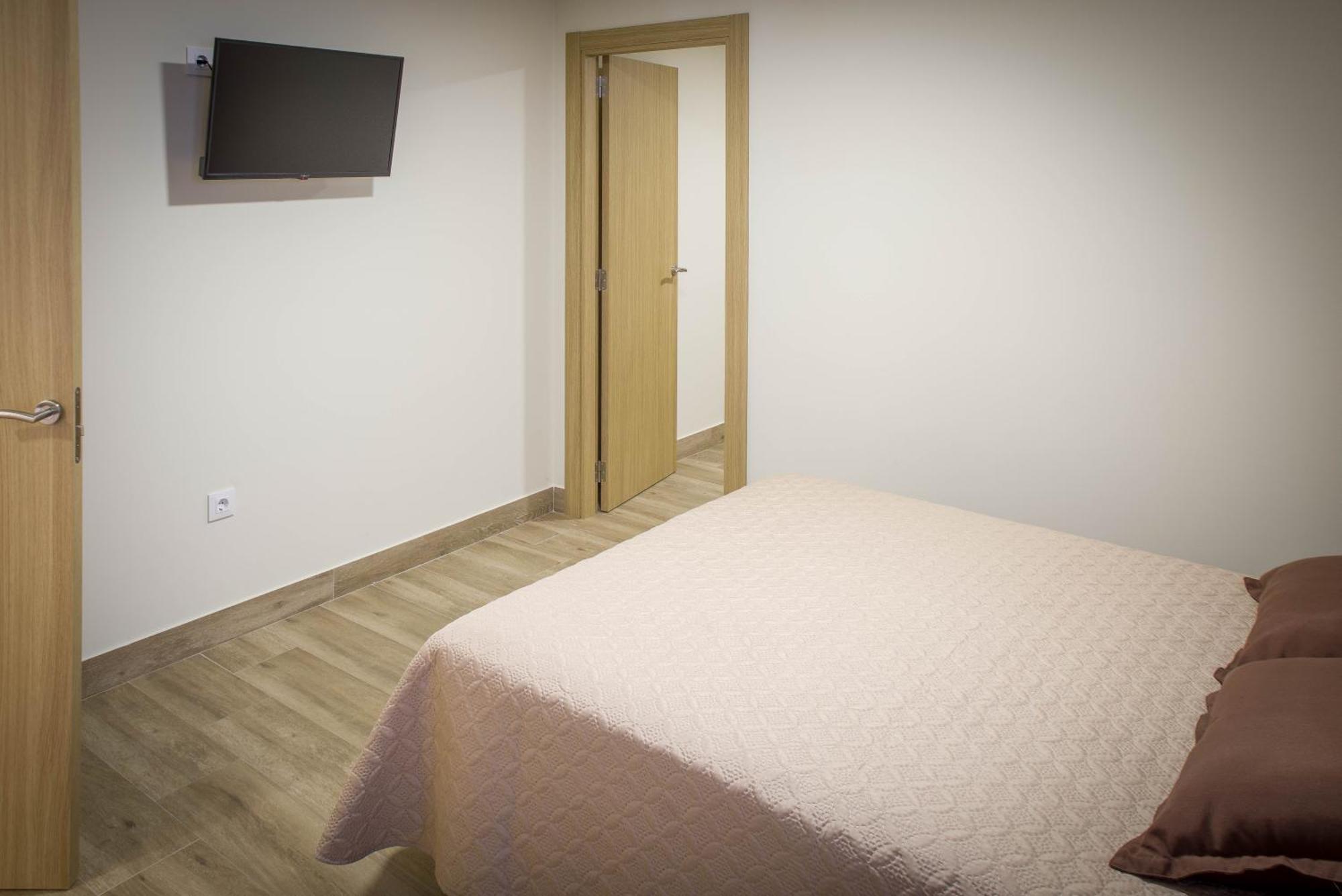 Apartamentos Turisticos Haz Amigo Мушія Номер фото